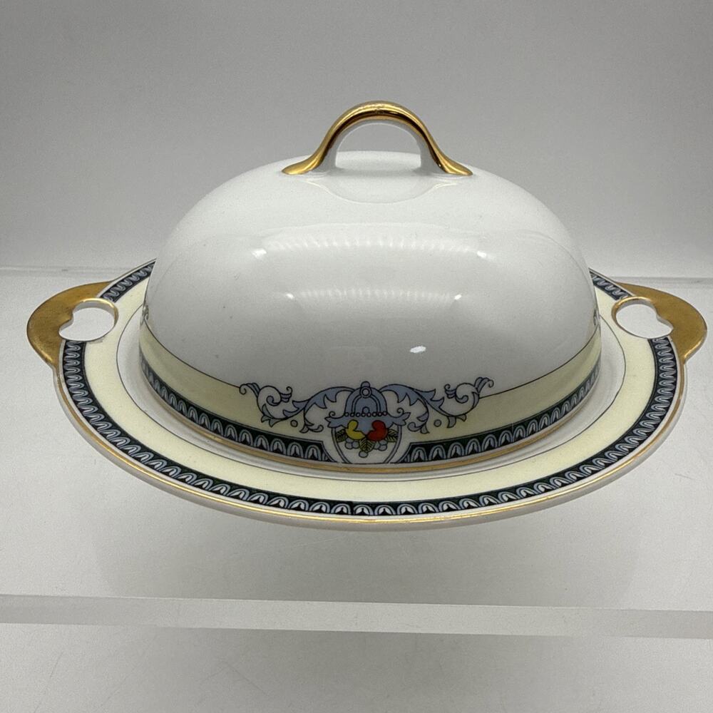 Meito China Butter Or Serving Dish with Cover Made In Japan Vintage